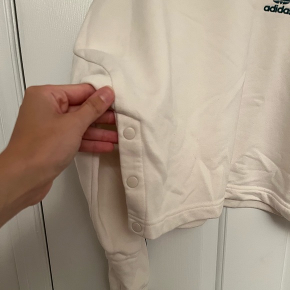 Adidas cropped crew neck - Picture 2 of 4